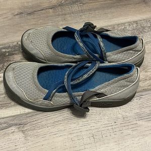 Chaco Keel Vapor Grey Strappy Mary Jane Mesh Comfort Trainers